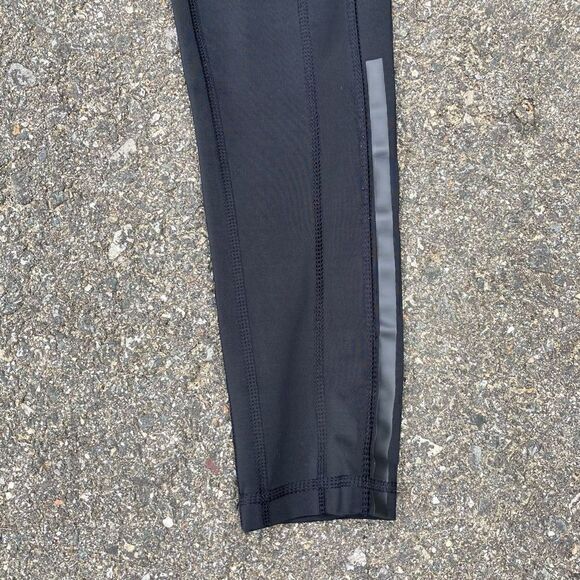 Adidas Black Leggings Activewear Performance Tight Mesh Cut Outs Women’s Medium - Picture 2 of 10